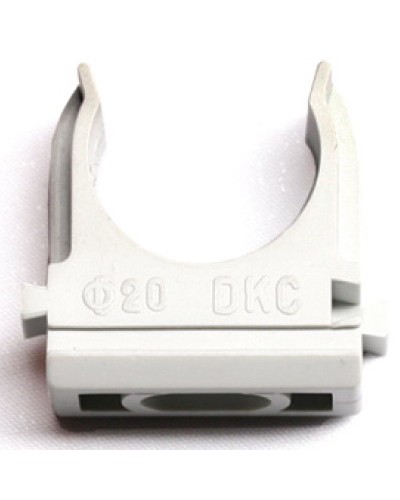 Держатель с защелкой, д.32 мм DKC 51032 в Ачинске Держатели, клипсы, скобы Pintop.ru