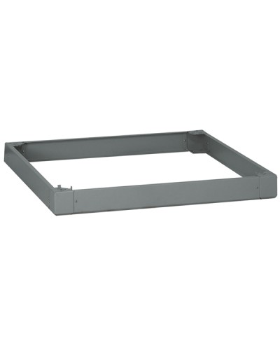 Цоколь Legrand 020511 в Ачинске Цоколи для шкафов и стоек Pintop.ru
