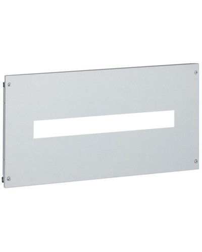 Панель лицевая Legrand 020910 в Ачинске Аксессуары для стоек и шкафов Pintop.ru