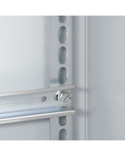 Стойки профил. 500 (2 шт/уп) Legrand 036152 в Ачинске Аксессуары для стоек и шкафов Pintop.ru