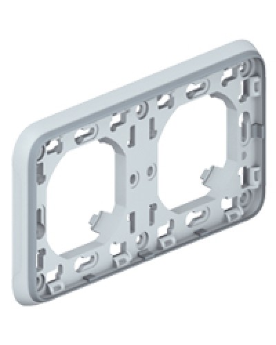 Рамка с суппортом для встроенного монтажа Plexo Legrand 069683 в Ачинске Аксессуары для кабель-канала Pintop.ru