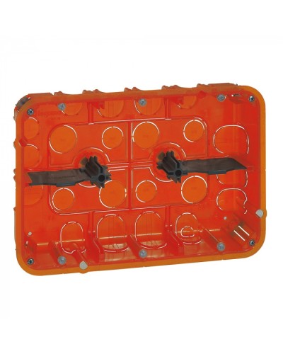 Коробка монтажная Legrand 080126 в Ачинске Распределительные коробки Pintop.ru