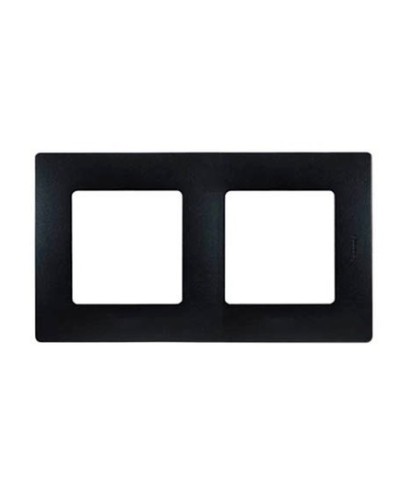 Рамка Legrand 672582 в Ачинске Аксессуары для кабель-канала Pintop.ru